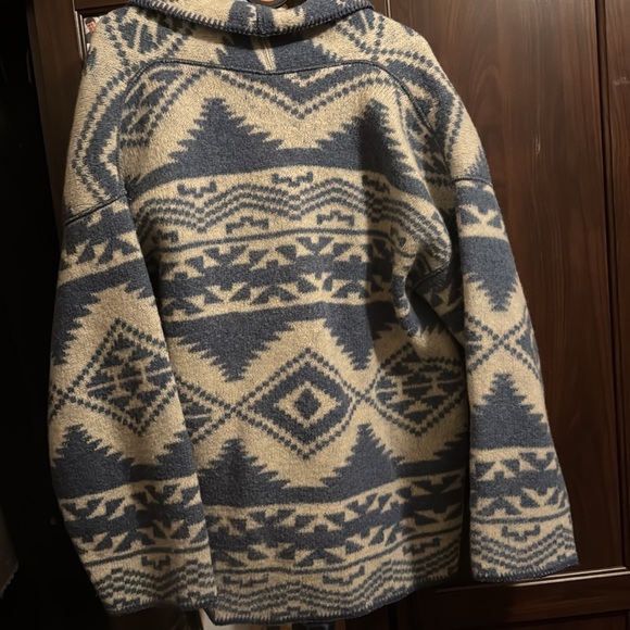 100% wool sweater - Picture 4 of 4
